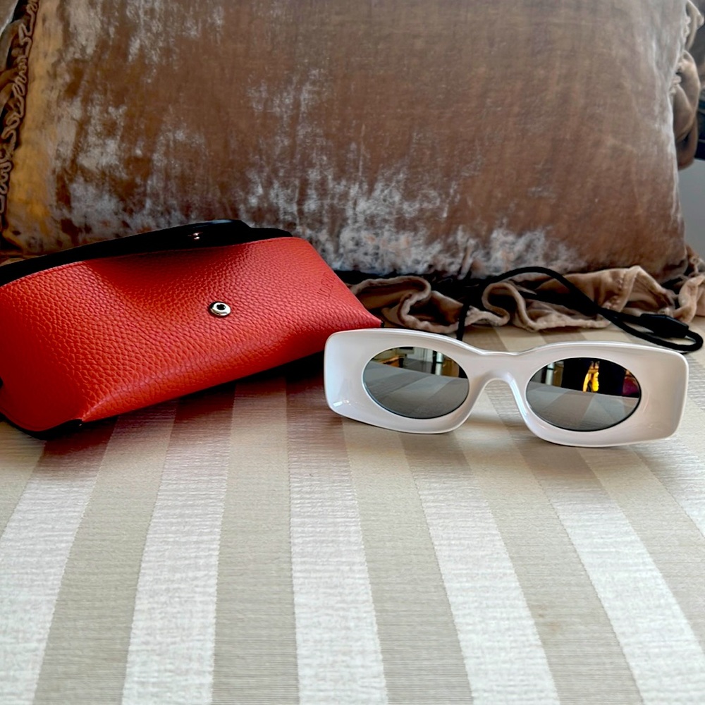 Loewe Ibiza Sunglasses WHITE